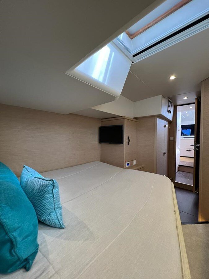 2021-jeanneau-power-64-0c2be9