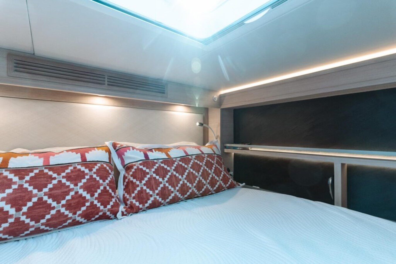 2021-knysna-yacht-company-55-bd554b