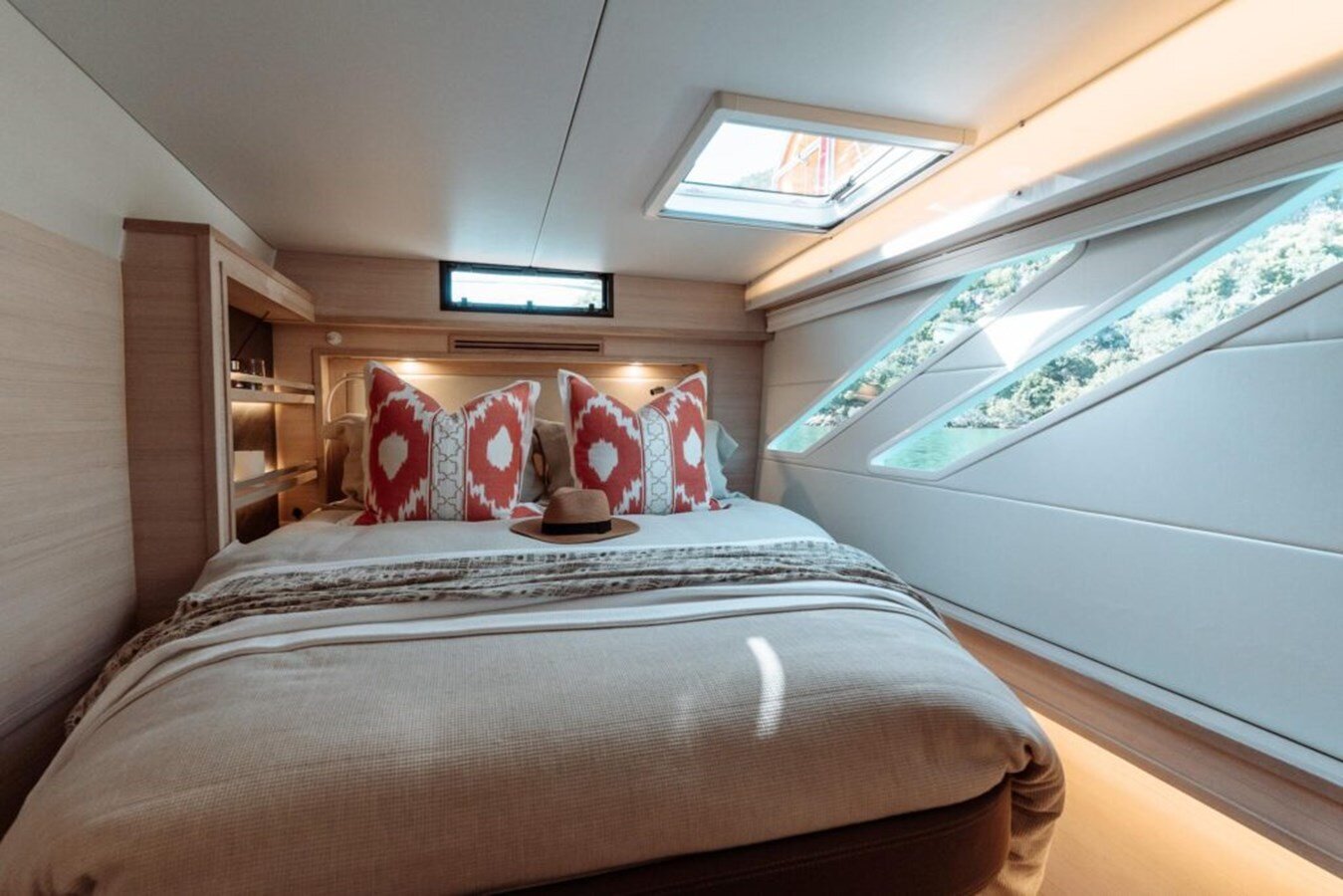 2021-knysna-yacht-company-55-bd554b