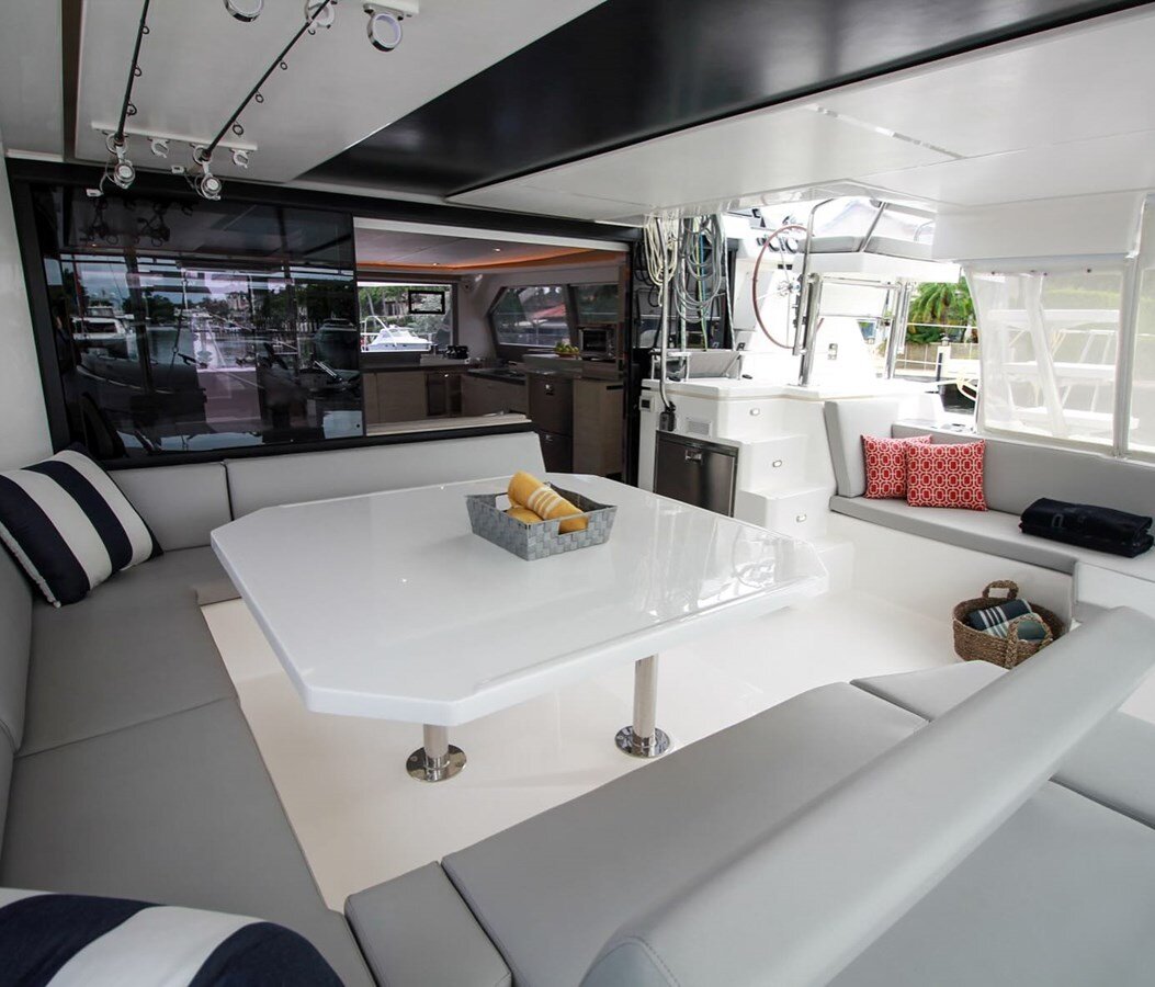 2021-leopard-catamarans-50-6-699f76