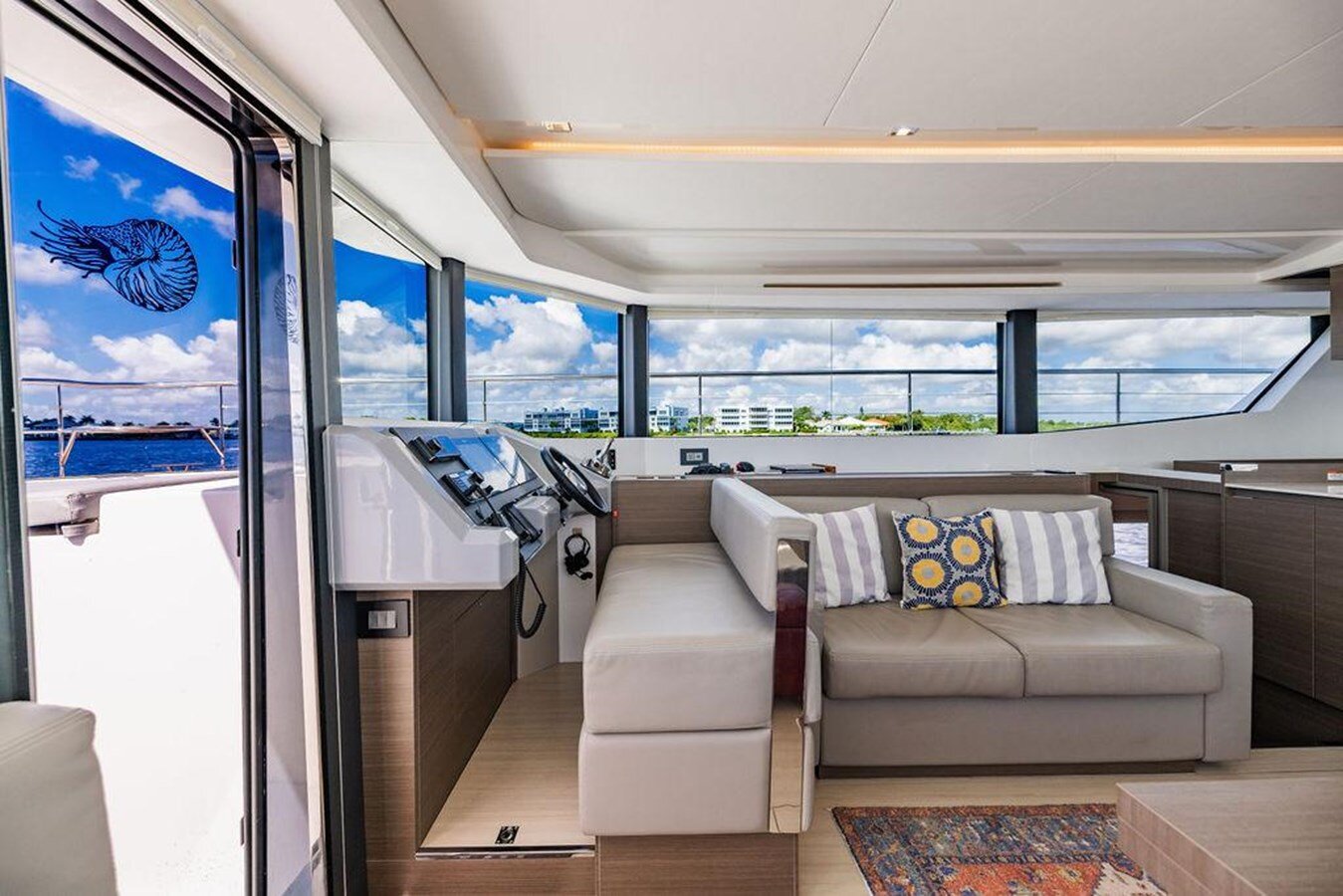 2021-leopard-catamarans-53-1-c915b7