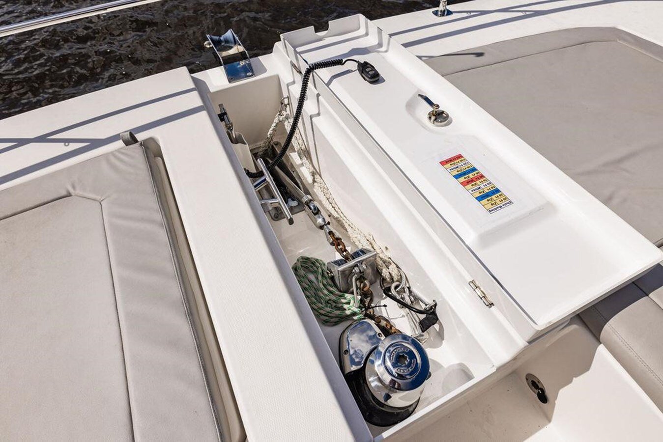 2021-leopard-catamarans-53-1-c915b7