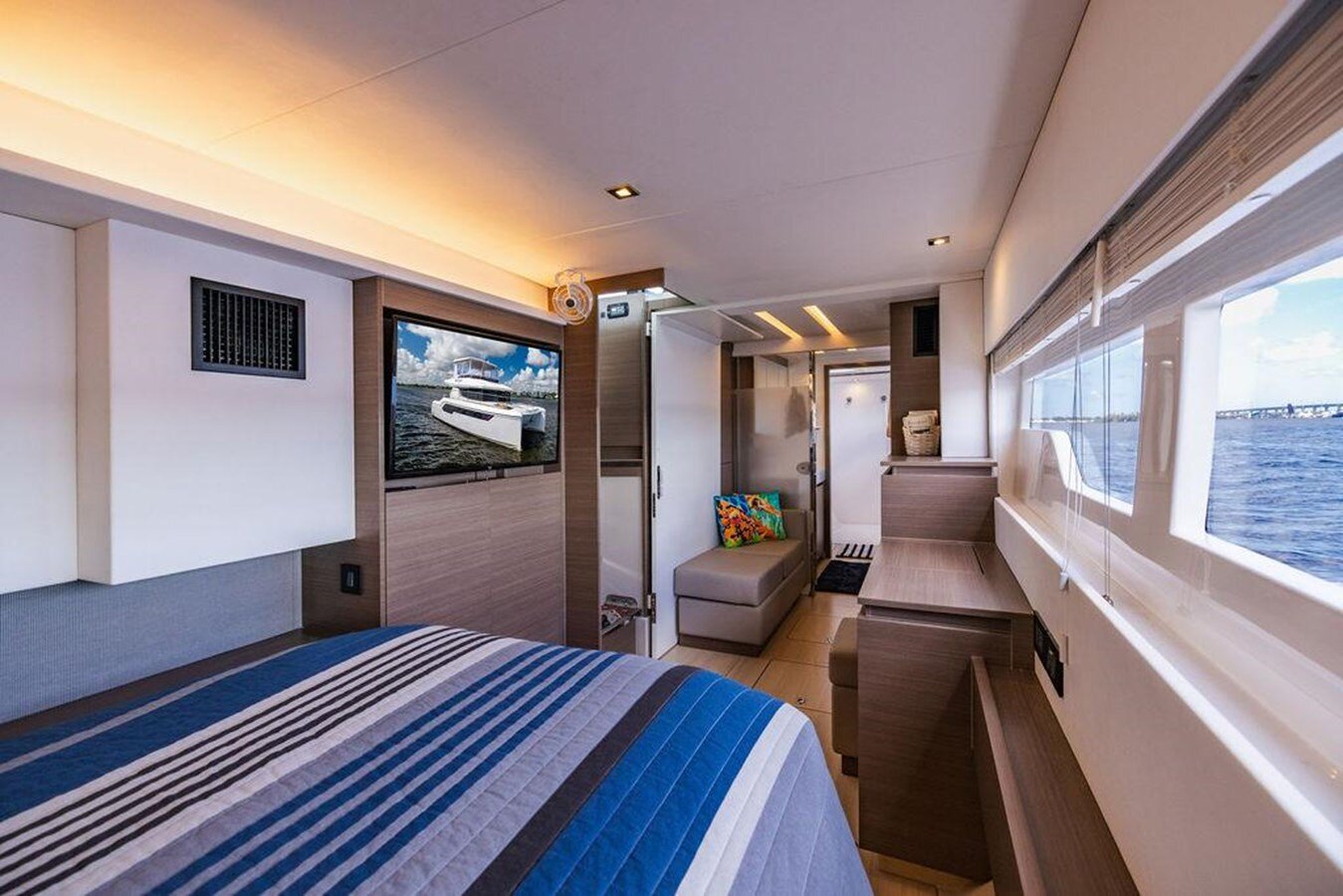 2021-leopard-catamarans-53-1-c915b7