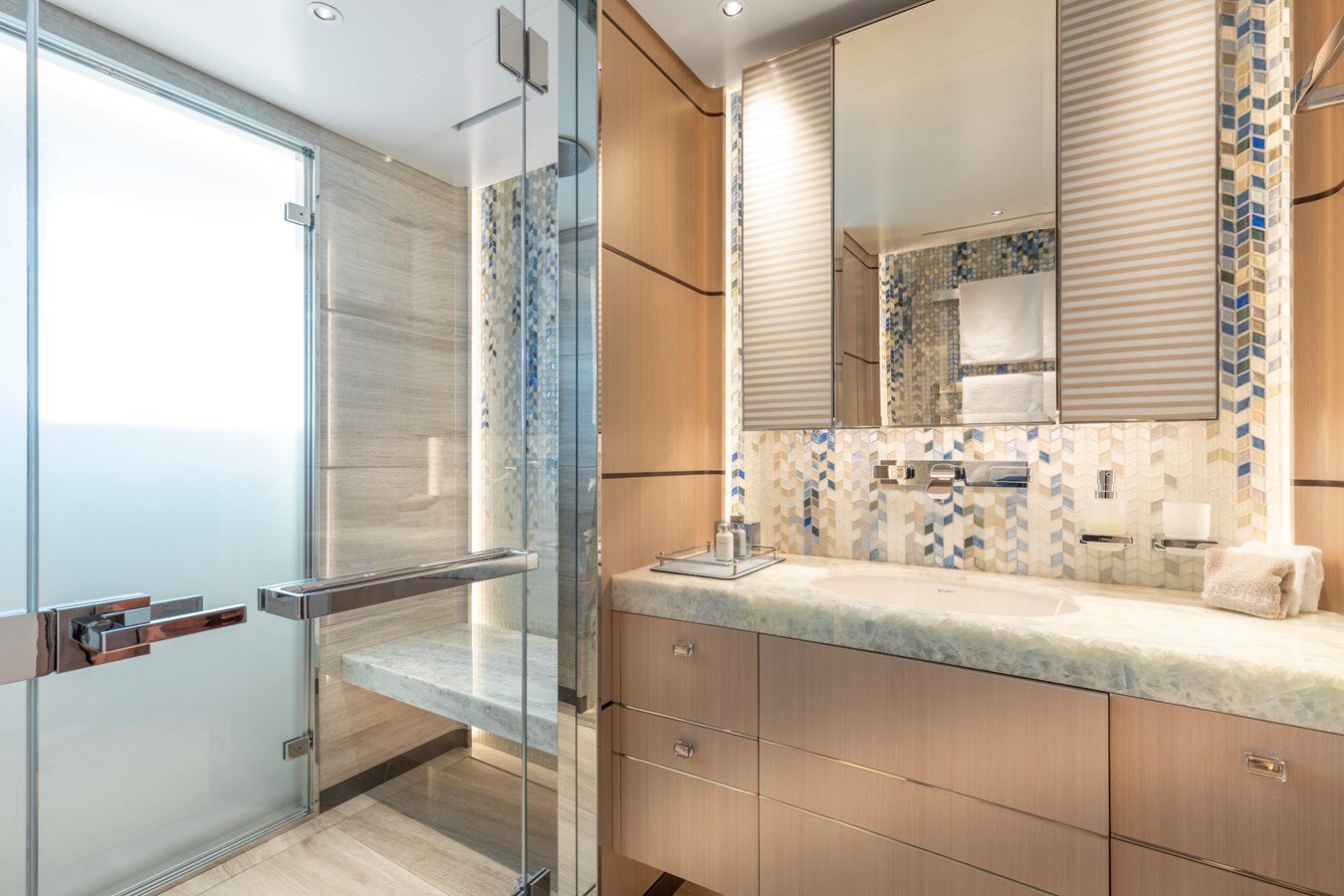 2021-lurssen-182-1-b60d22