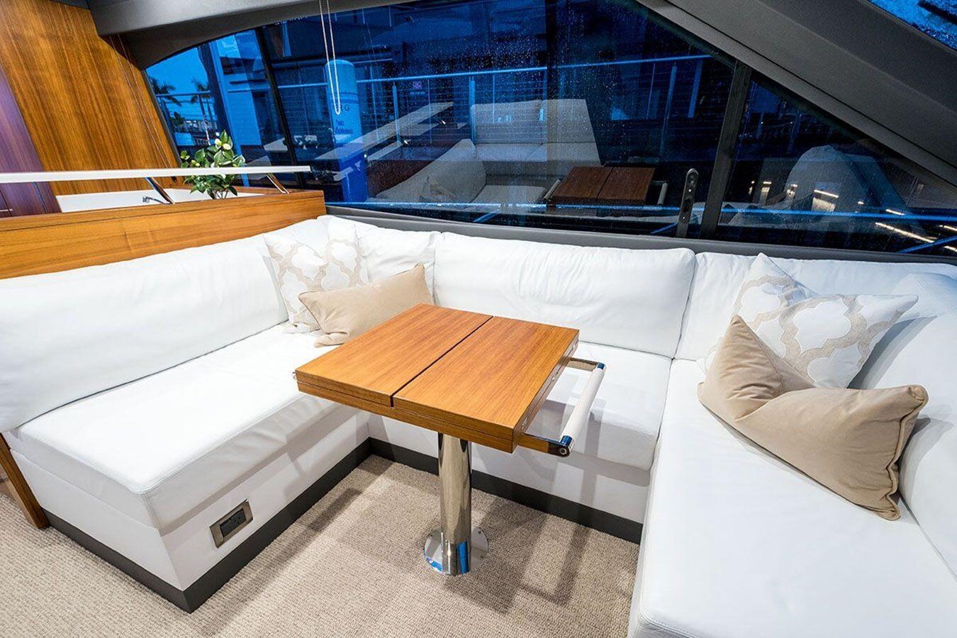 2021-maritimo-52-6-79ca58