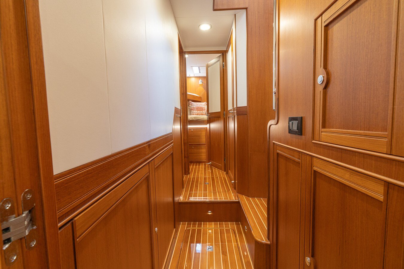 2021-marlow-61-1-a500ac