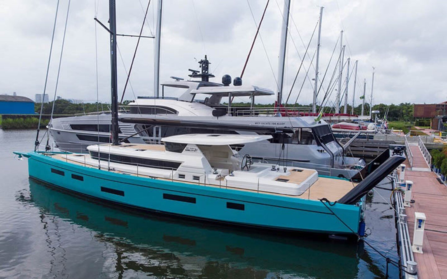 2021-mcp-yachts-68-2-6c23ed