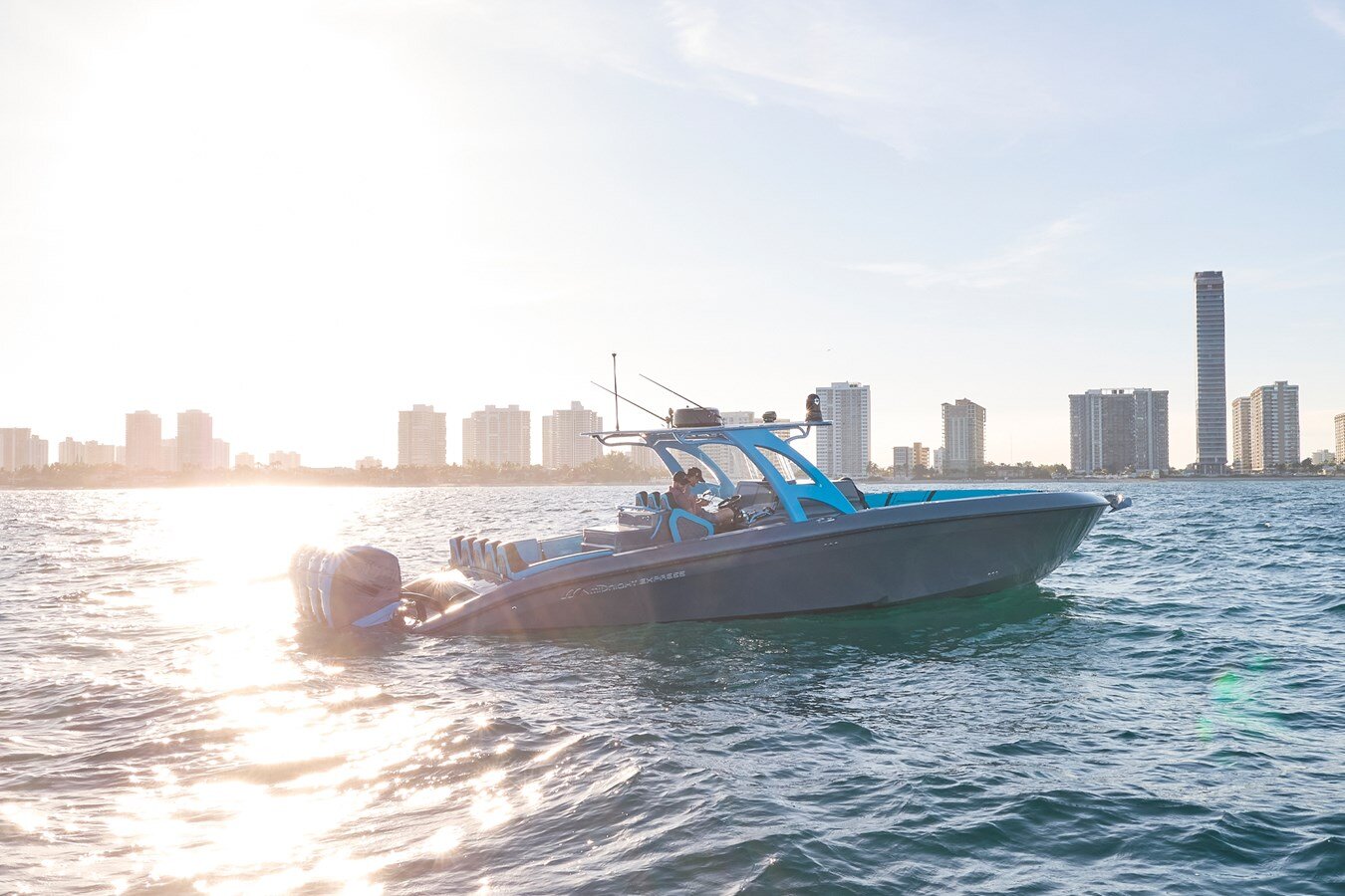 2021-midnight-express-powerboats-37-2-61b30b