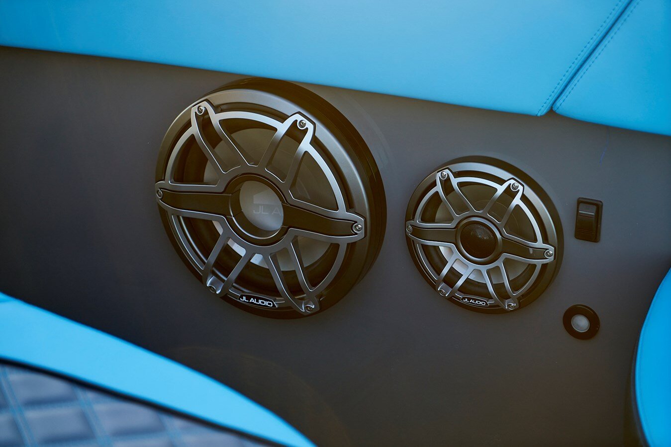 2021-midnight-express-powerboats-37-2-61b30b