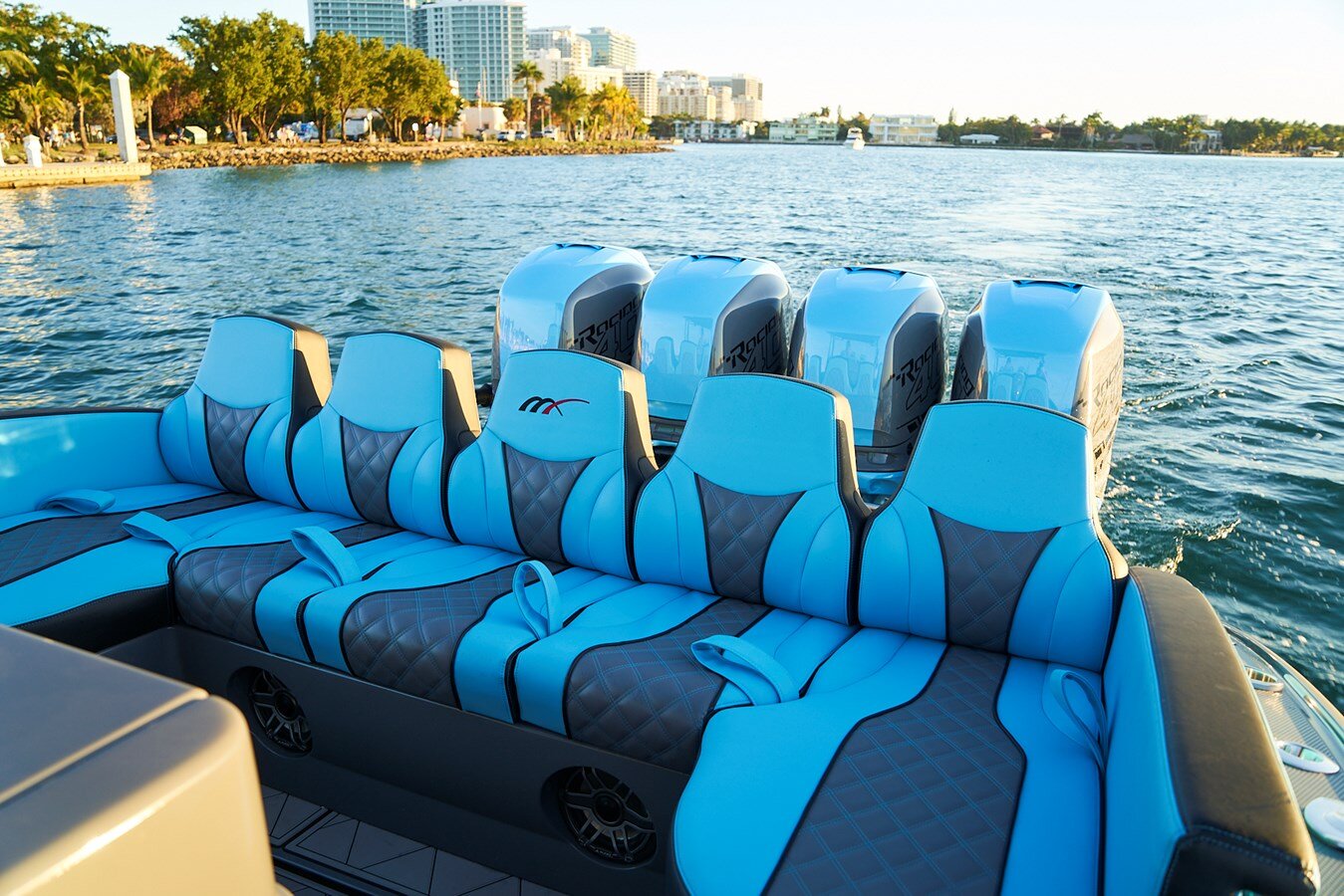 2021-midnight-express-powerboats-37-2-61b30b