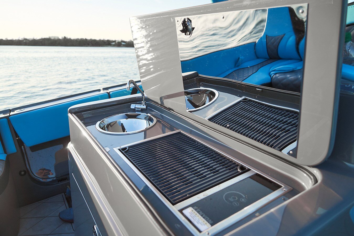 2021-midnight-express-powerboats-37-2-61b30b