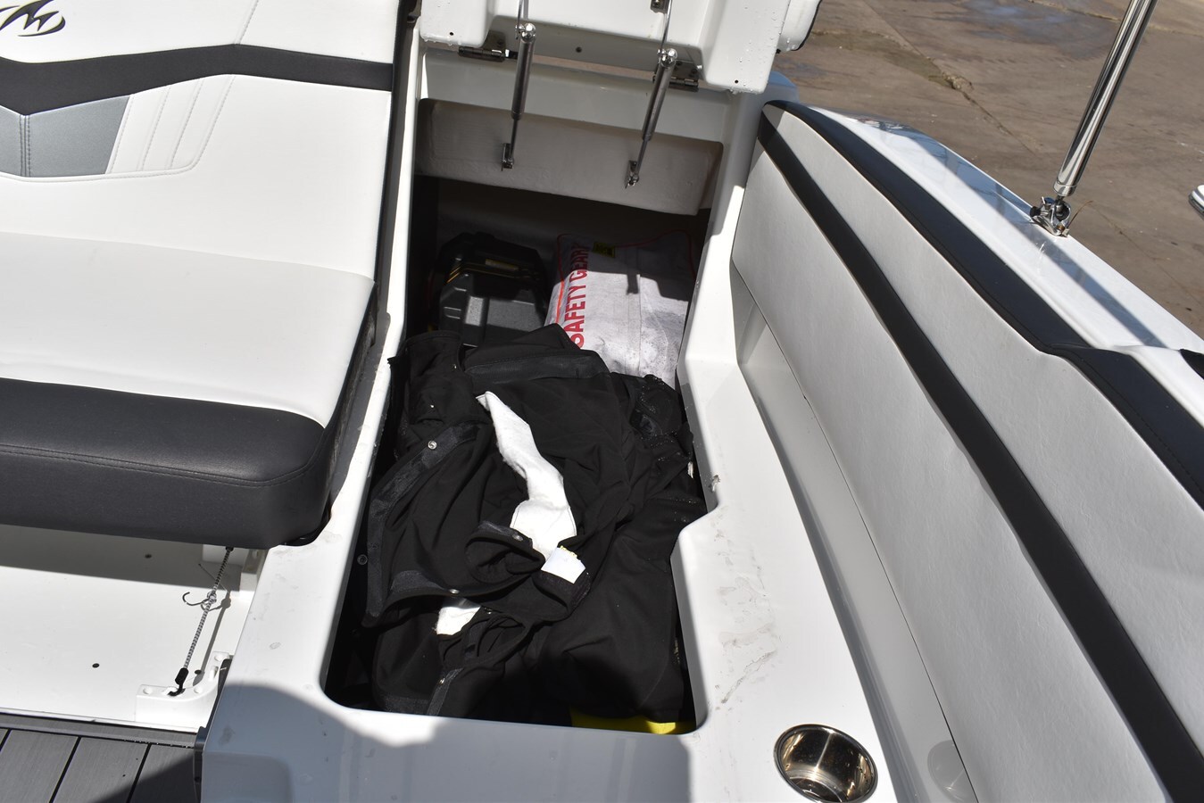 2021-monterey-22-5f858e