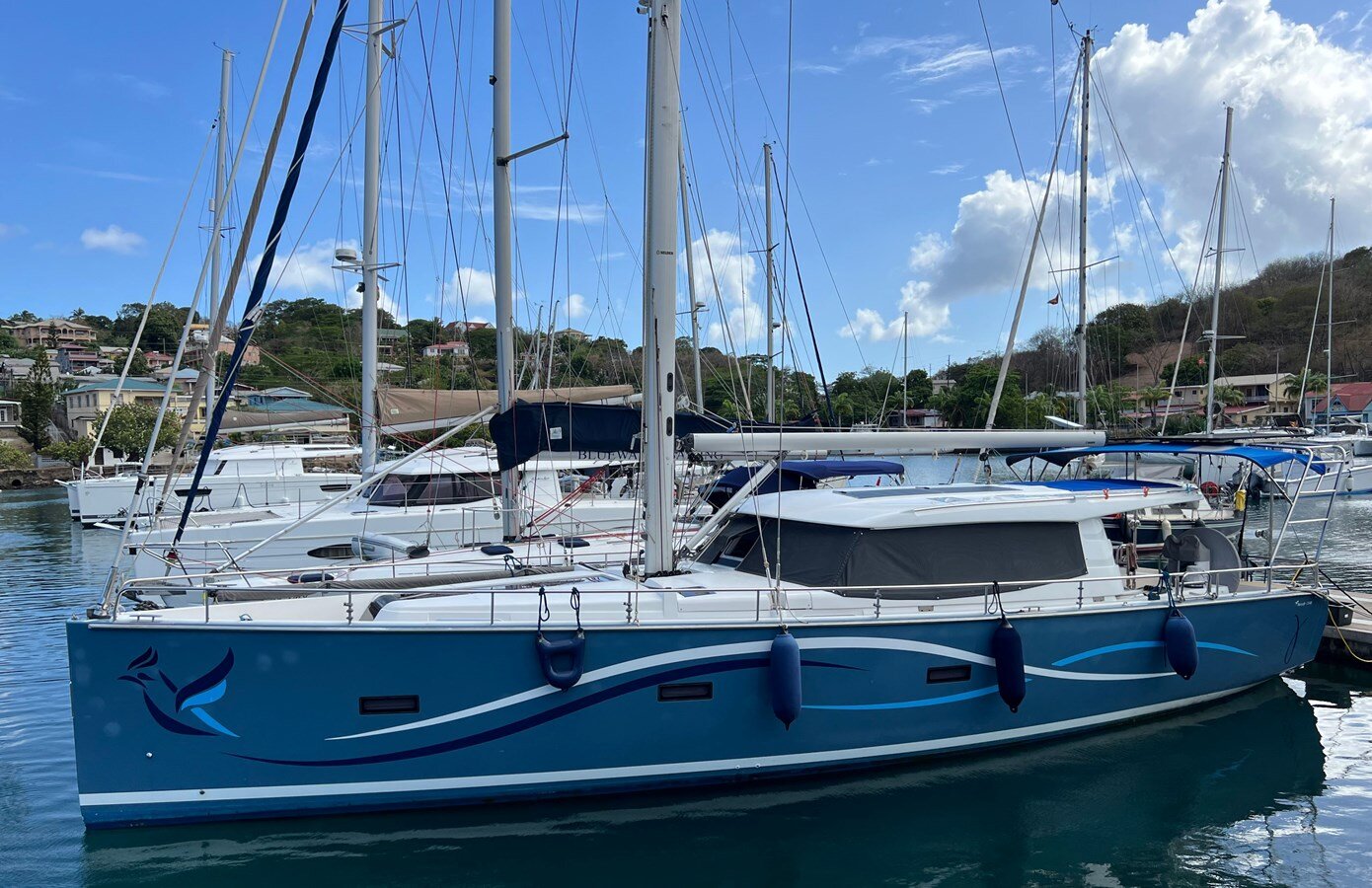 2021-moody-45-ce33cd