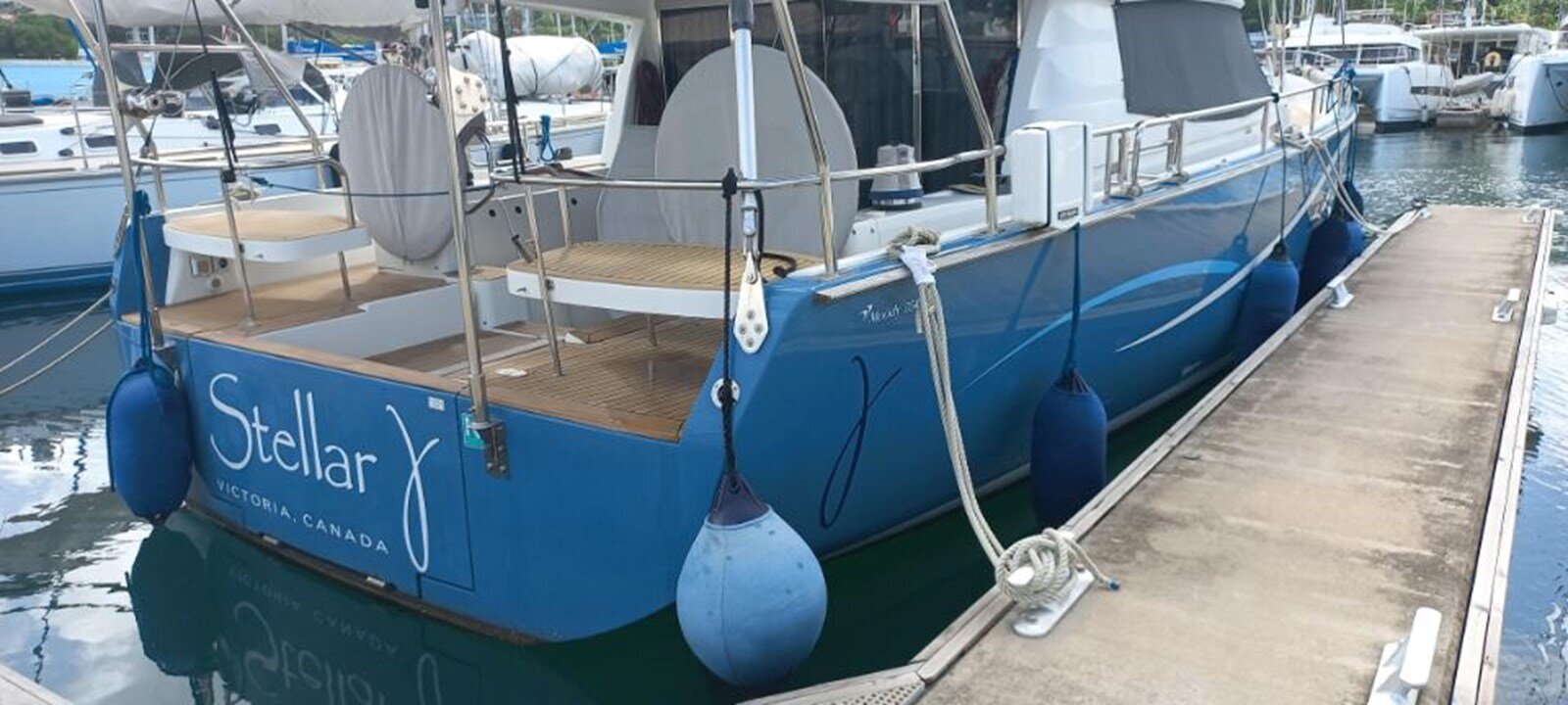 2021-moody-45-ce33cd