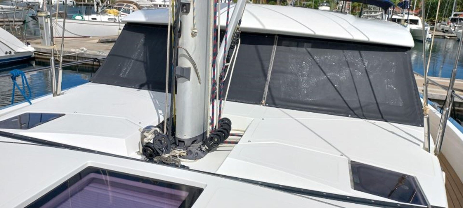 2021-moody-45-ce33cd