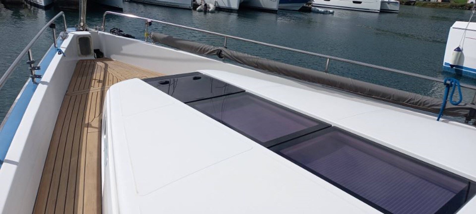 2021-moody-45-ce33cd