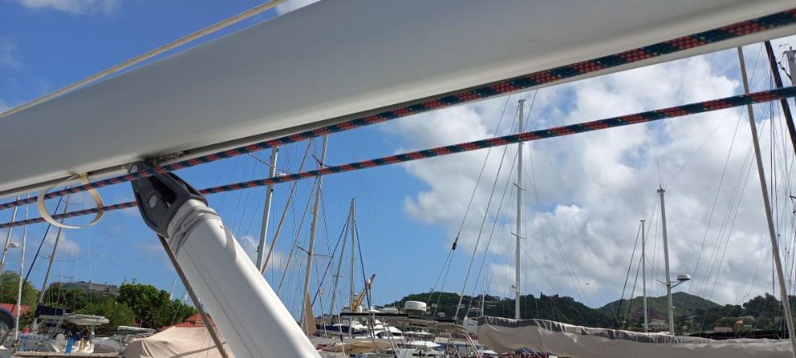 2021-moody-45-ce33cd