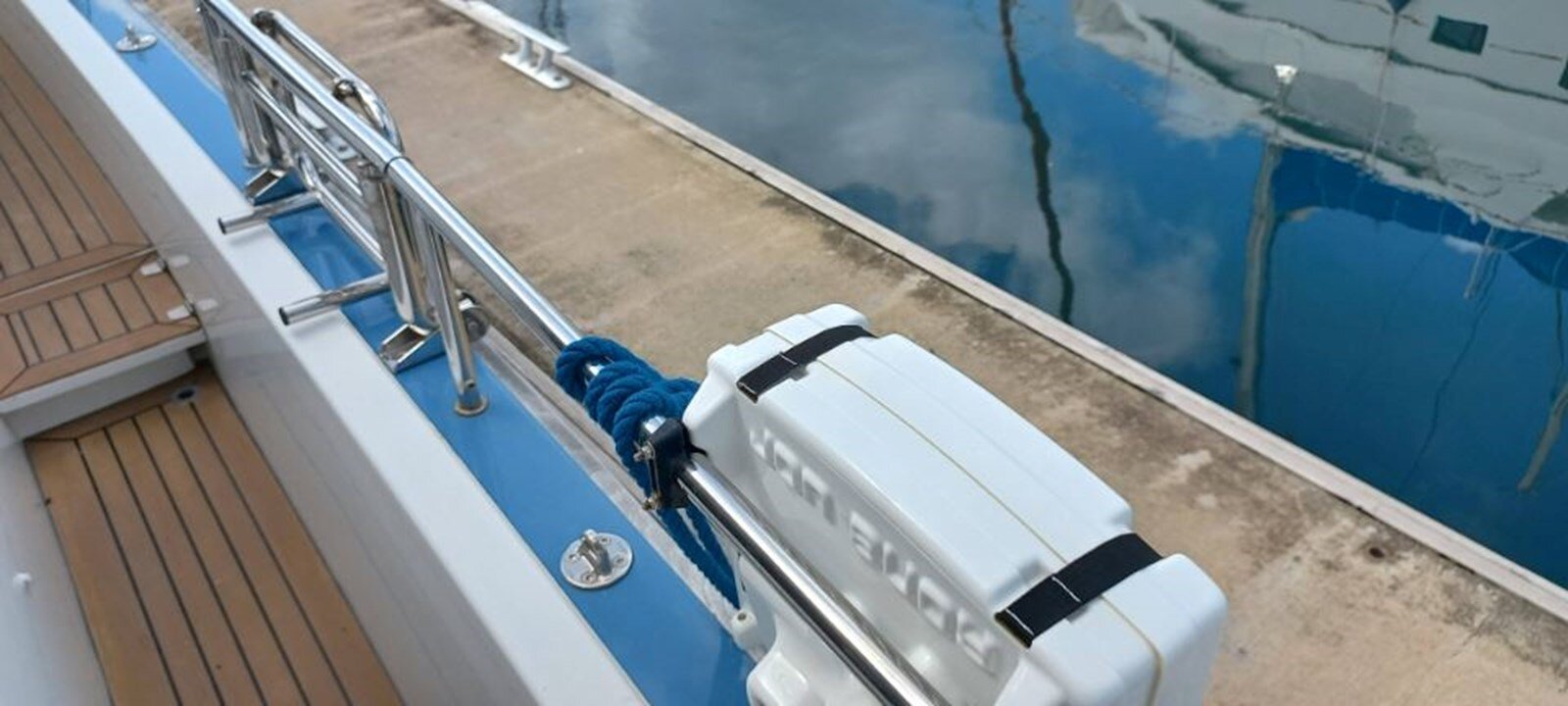 2021-moody-45-ce33cd