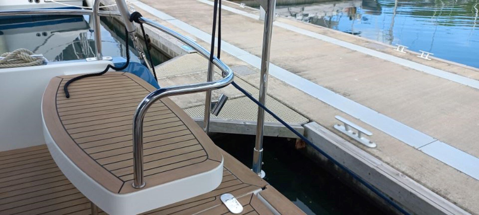 2021-moody-45-ce33cd