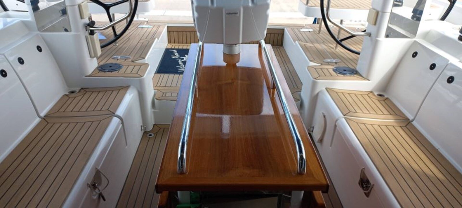 2021-moody-45-ce33cd