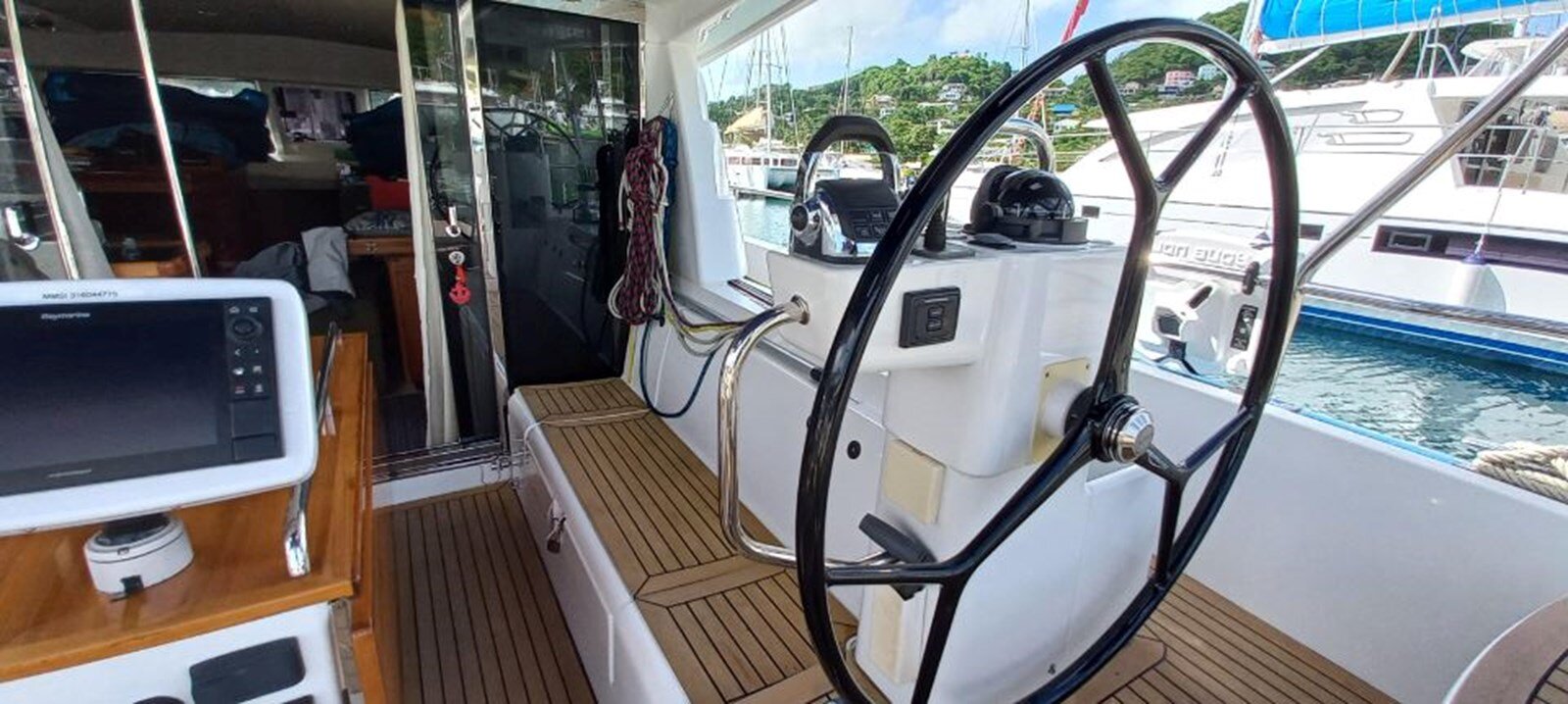 2021-moody-45-ce33cd