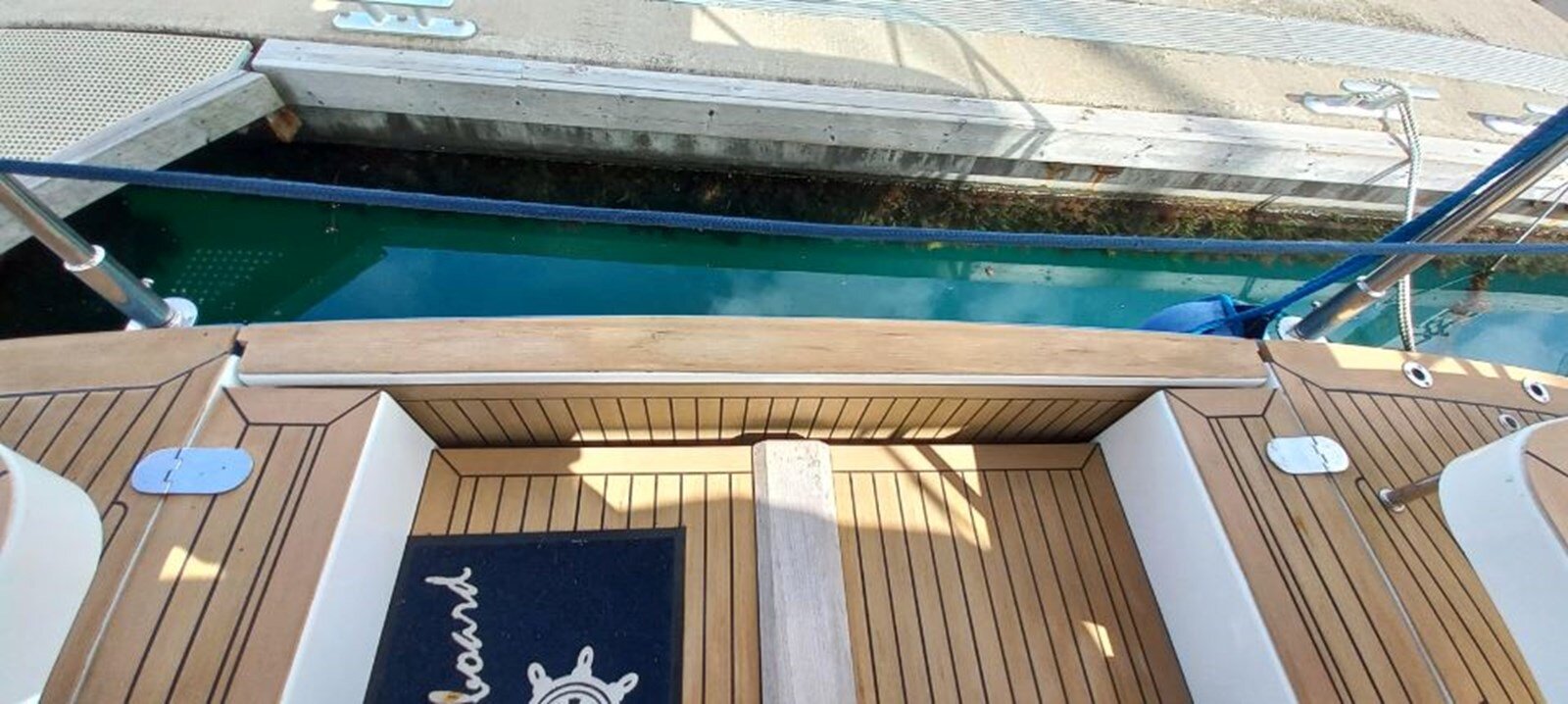 2021-moody-45-ce33cd