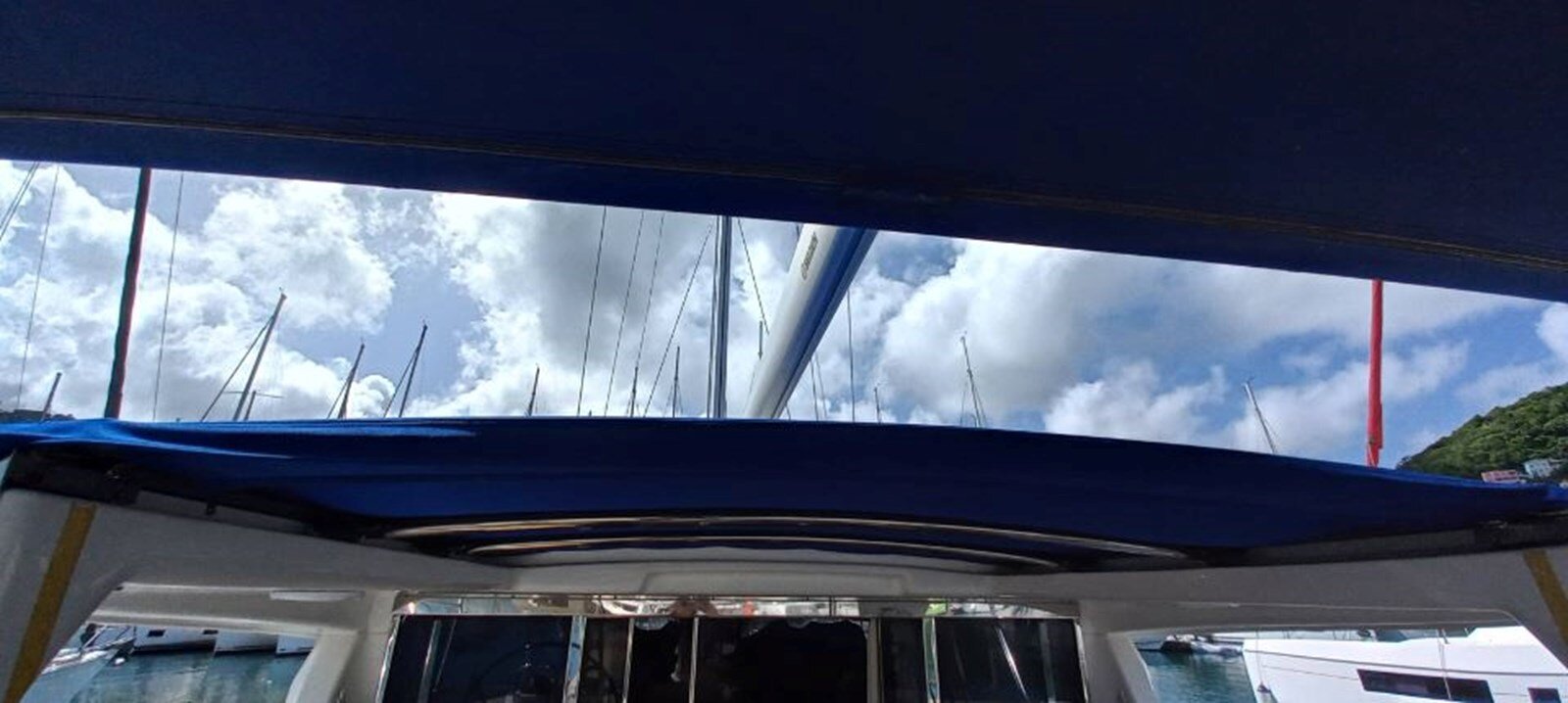 2021-moody-45-ce33cd