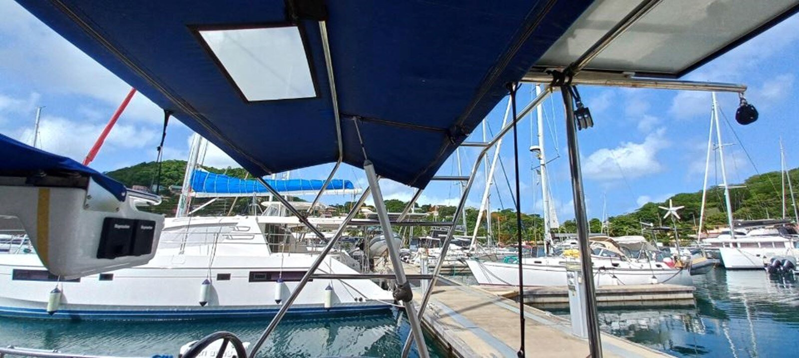 2021-moody-45-ce33cd