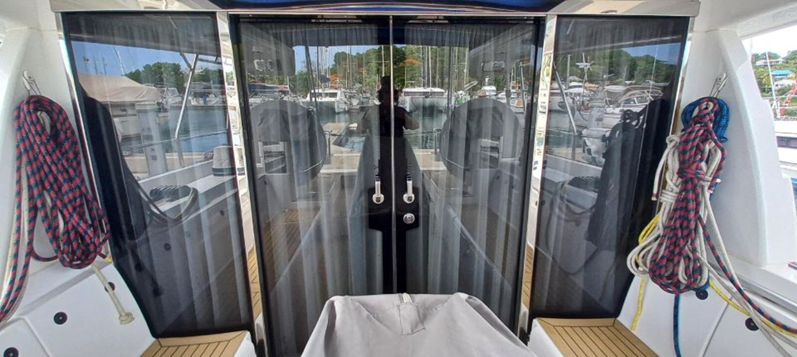 2021-moody-45-ce33cd