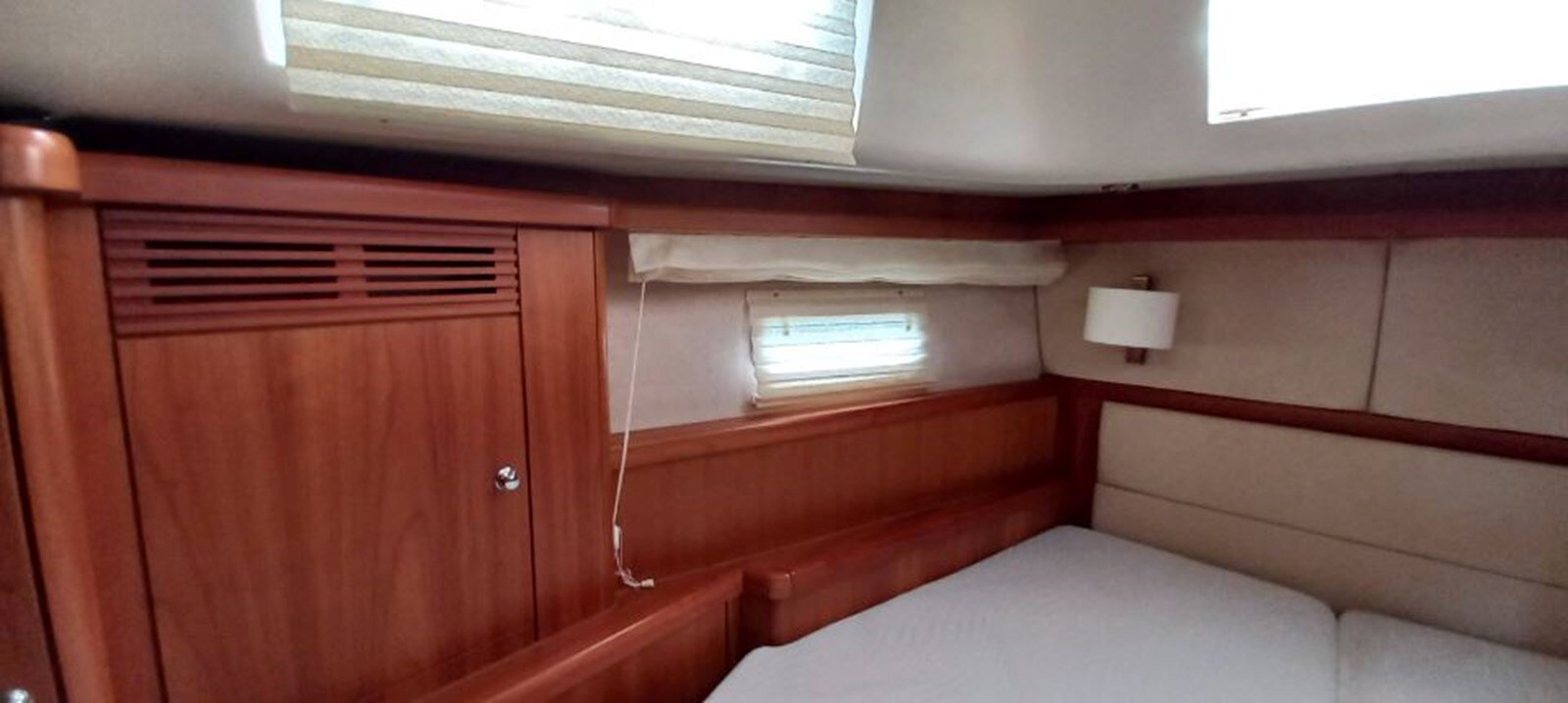 2021-moody-45-ce33cd