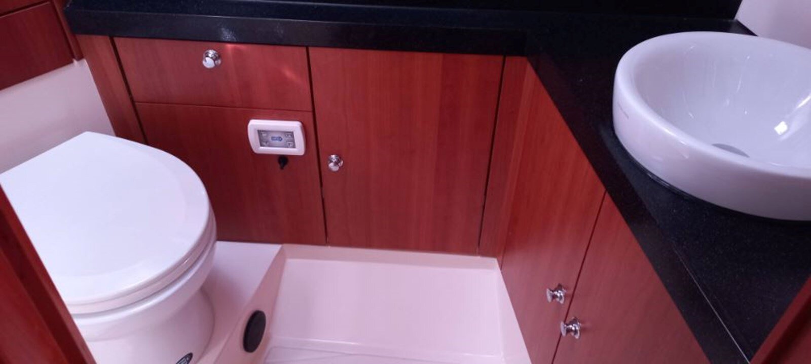 2021-moody-45-ce33cd