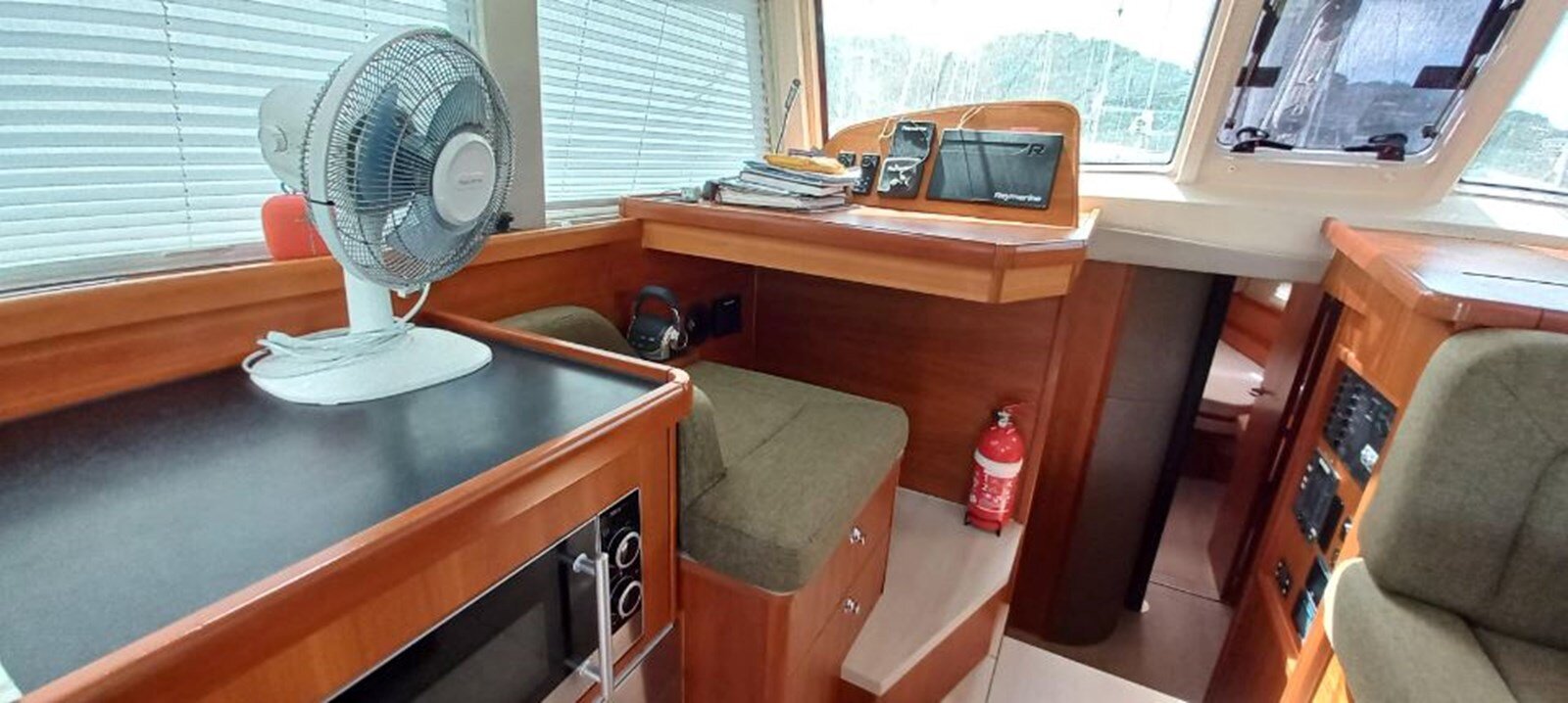 2021-moody-45-ce33cd