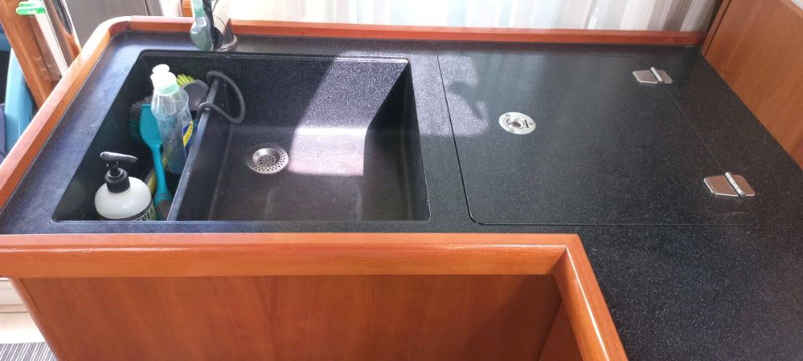 2021-moody-45-ce33cd