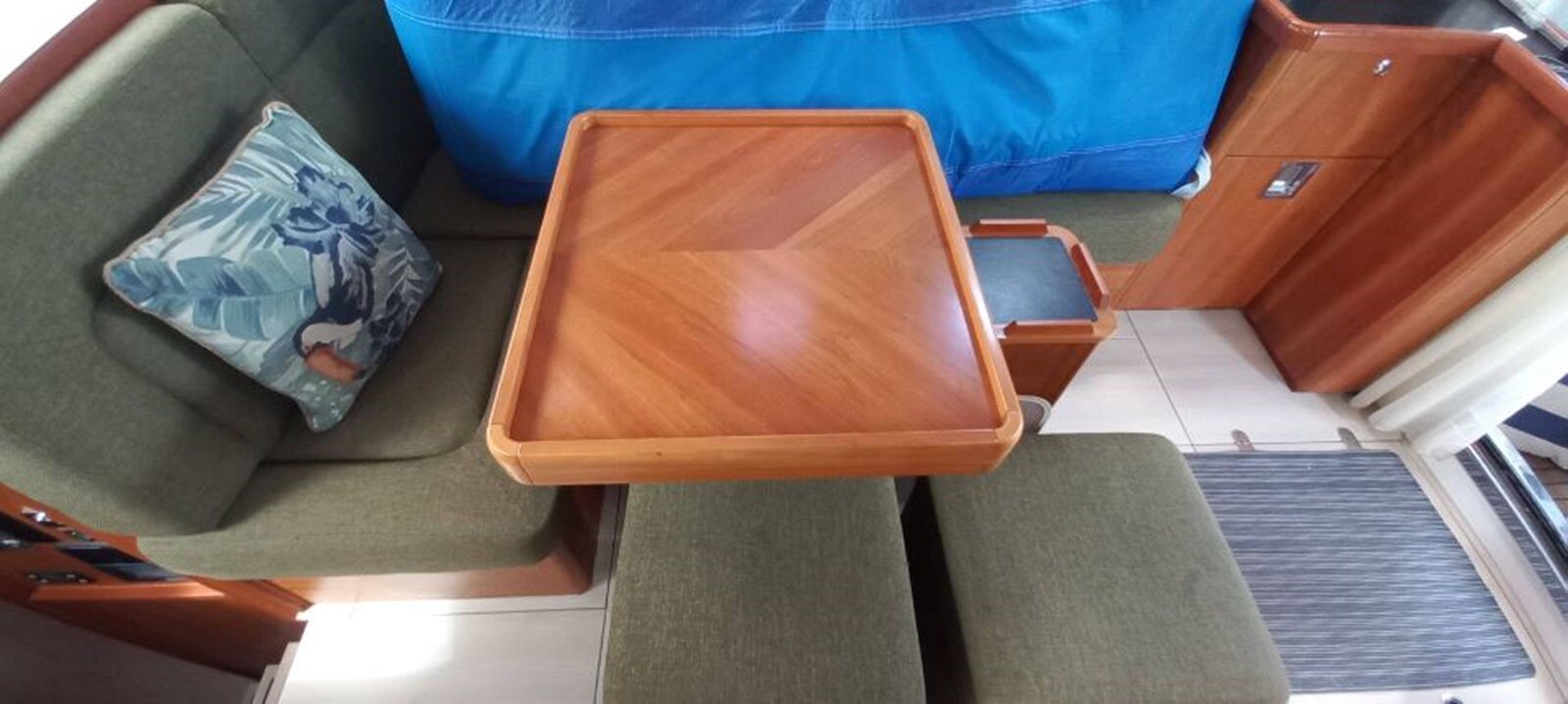 2021-moody-45-ce33cd