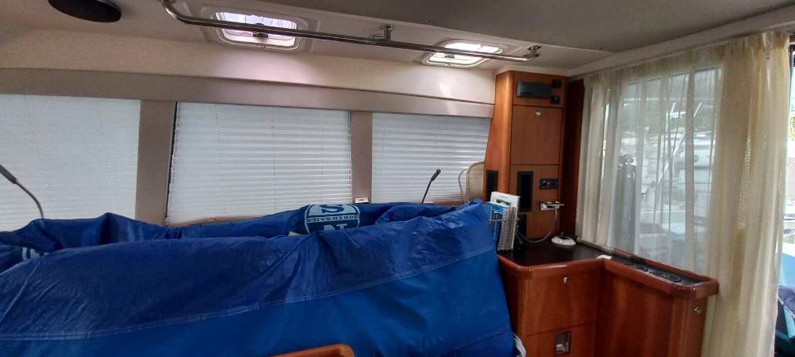 2021-moody-45-ce33cd