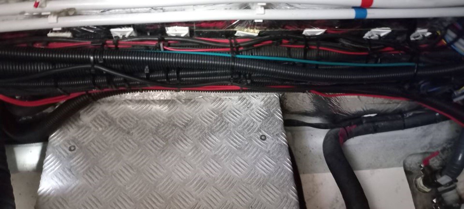 2021-moody-45-ce33cd