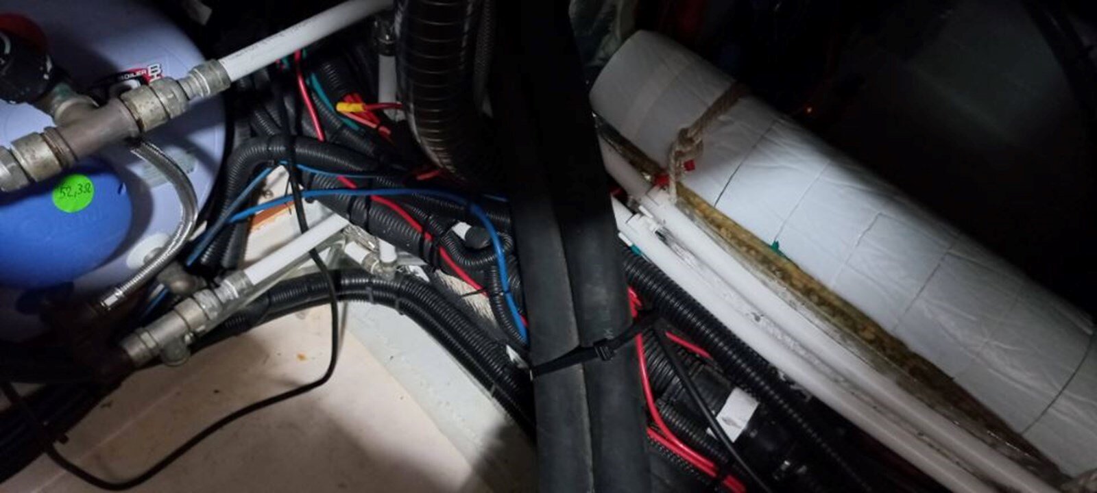 2021-moody-45-ce33cd