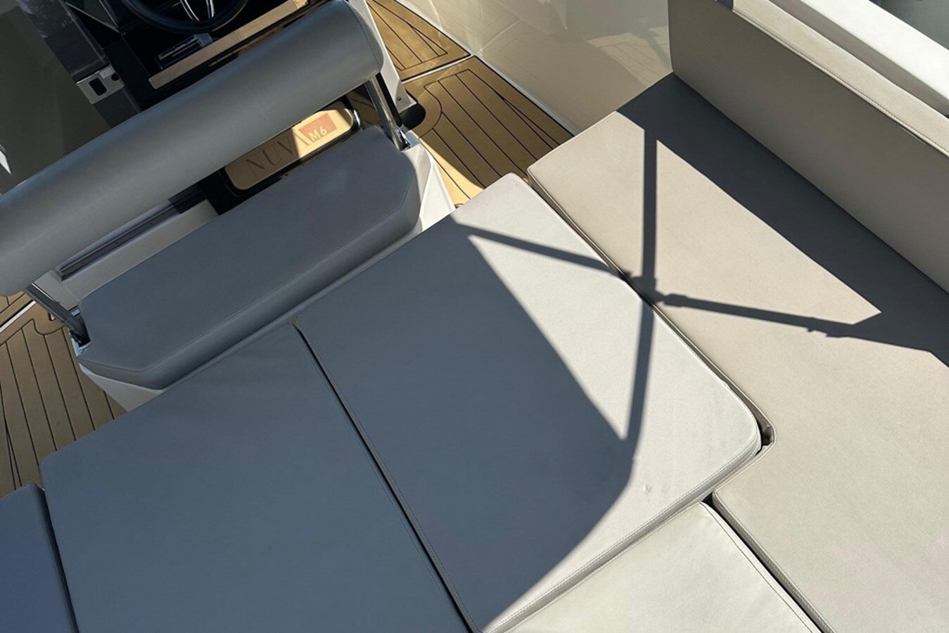 2021-nuva-yachts-19-8-d338f2