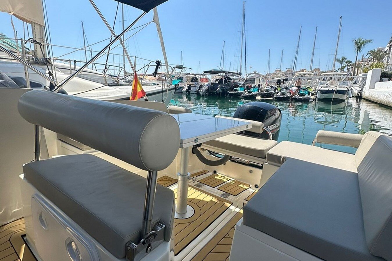 2021-nuva-yachts-19-8-d338f2