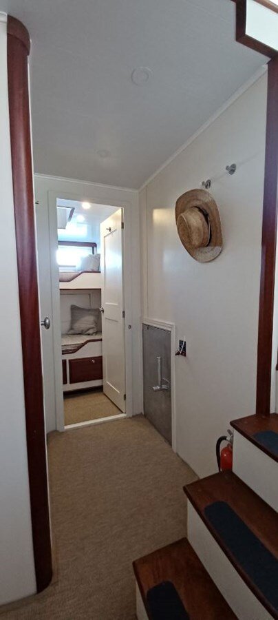 2021-ocean-voyager-70-395ad5