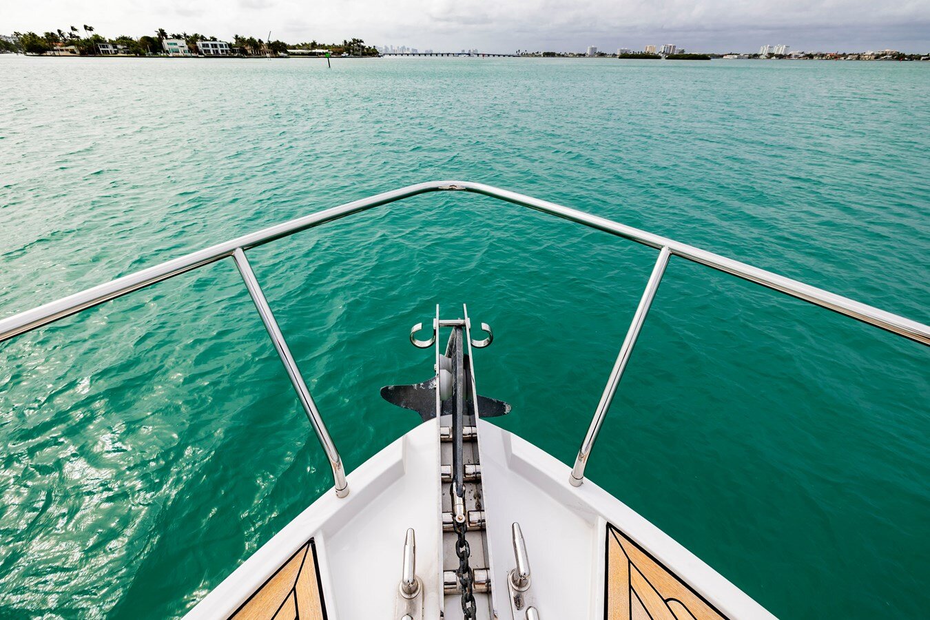 2021-pershing-62-2-de4558