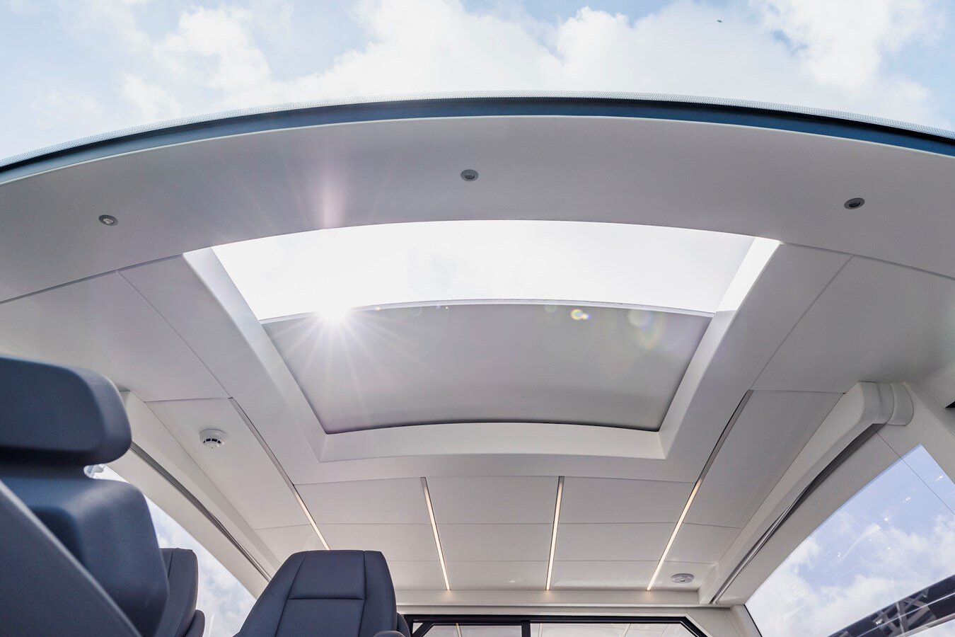 2021-pershing-62-2-de4558