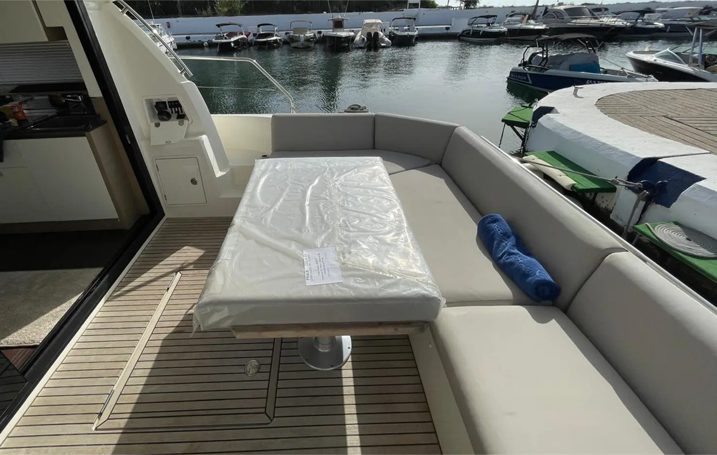 2021-prestige-41-2-e4a6a0