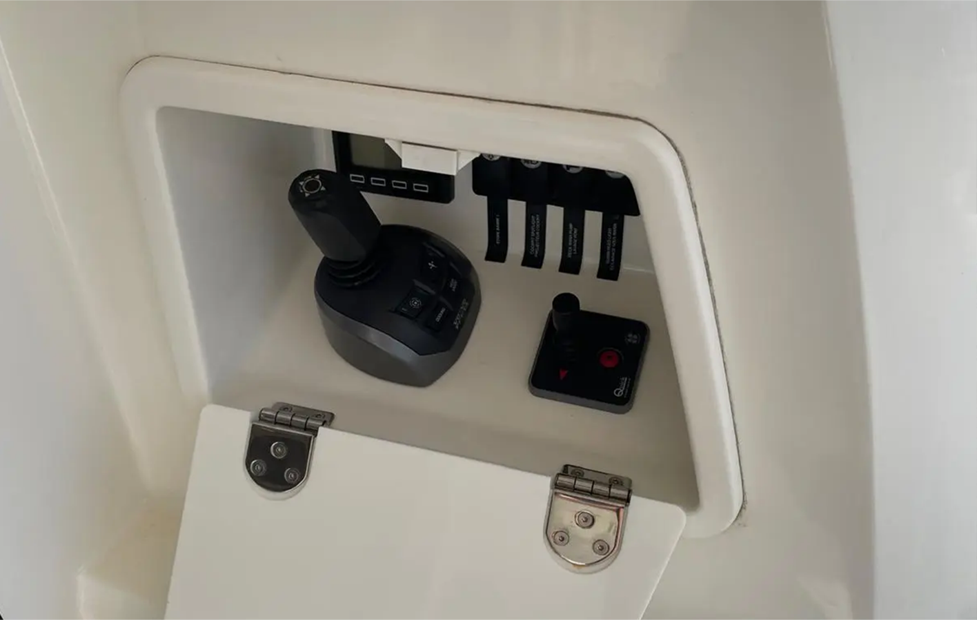 2021-prestige-41-2-e4a6a0