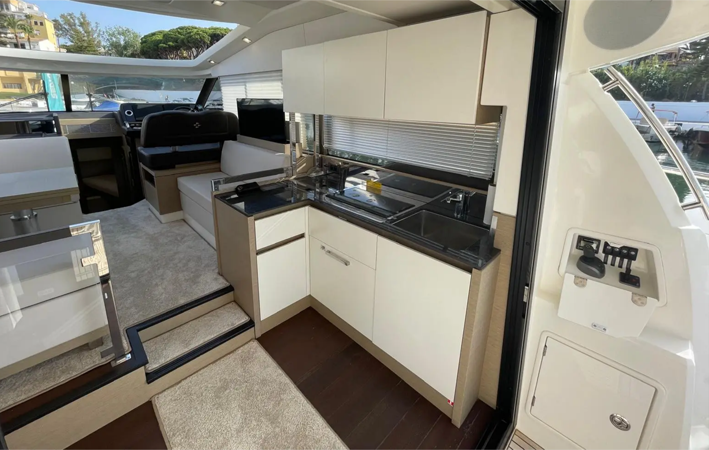 2021-prestige-41-2-e4a6a0