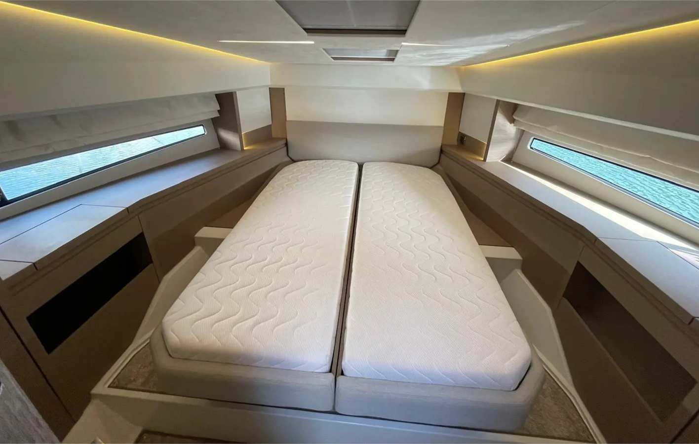 2021-prestige-41-2-e4a6a0