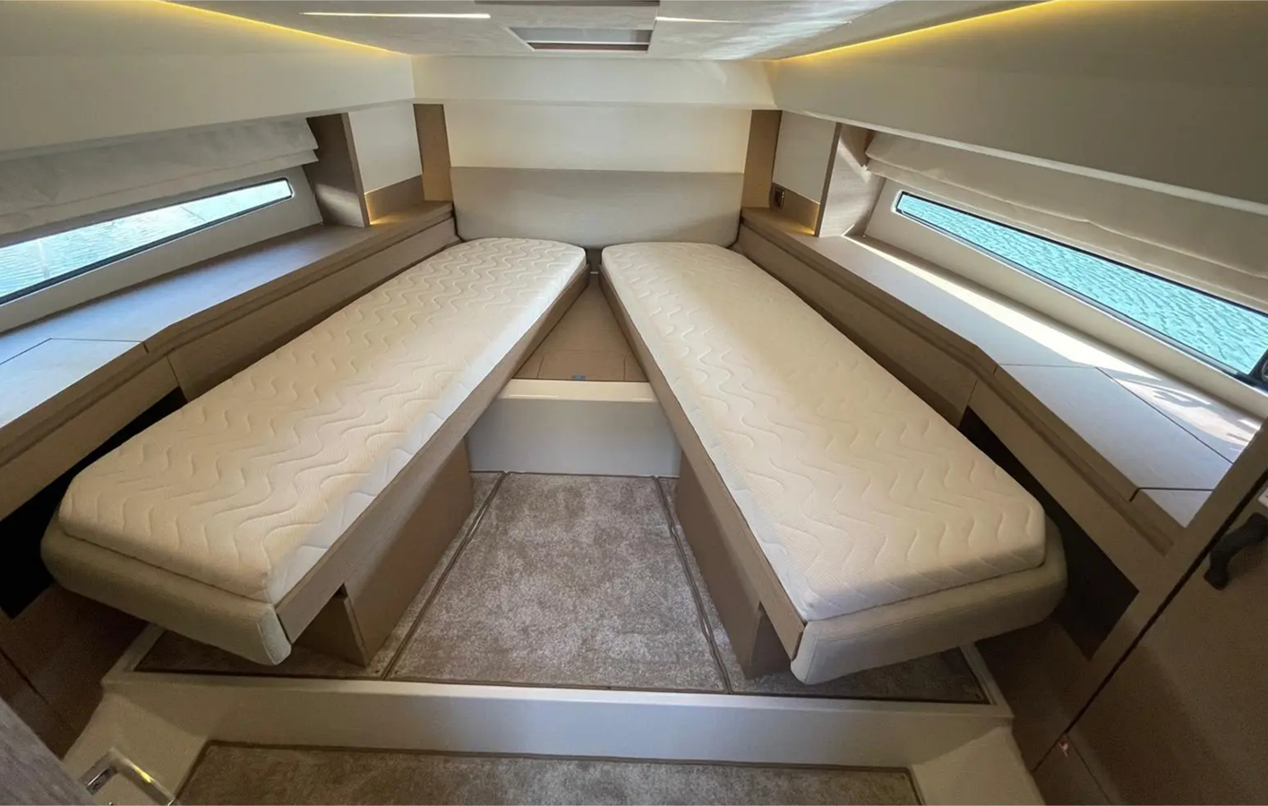 2021-prestige-41-2-e4a6a0