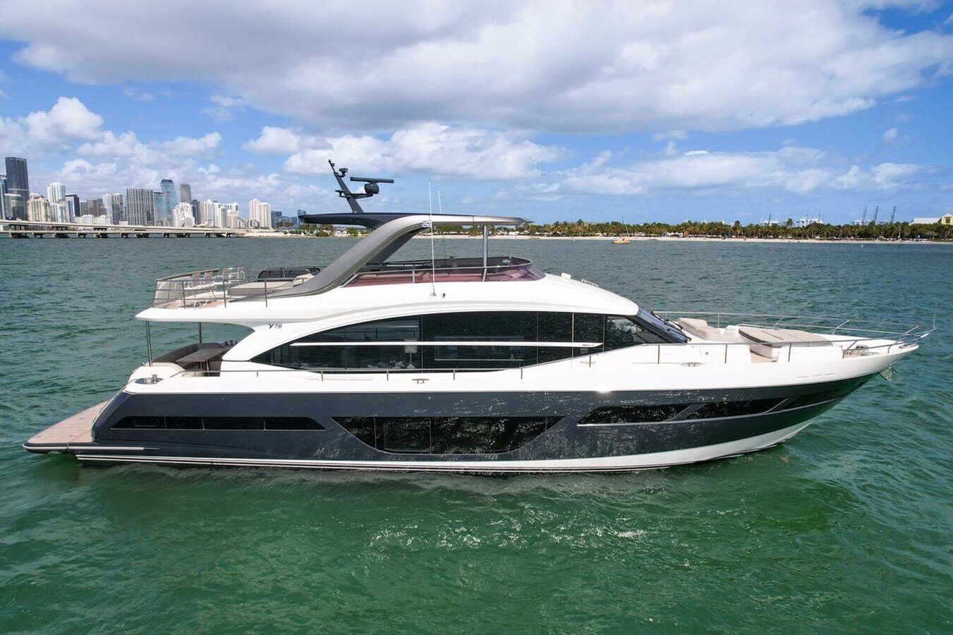 2021-princess-yachts-78-52d966