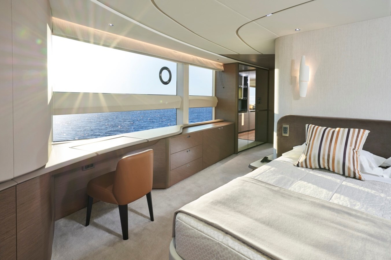 2021-princess-yachts-95-6-6c360b