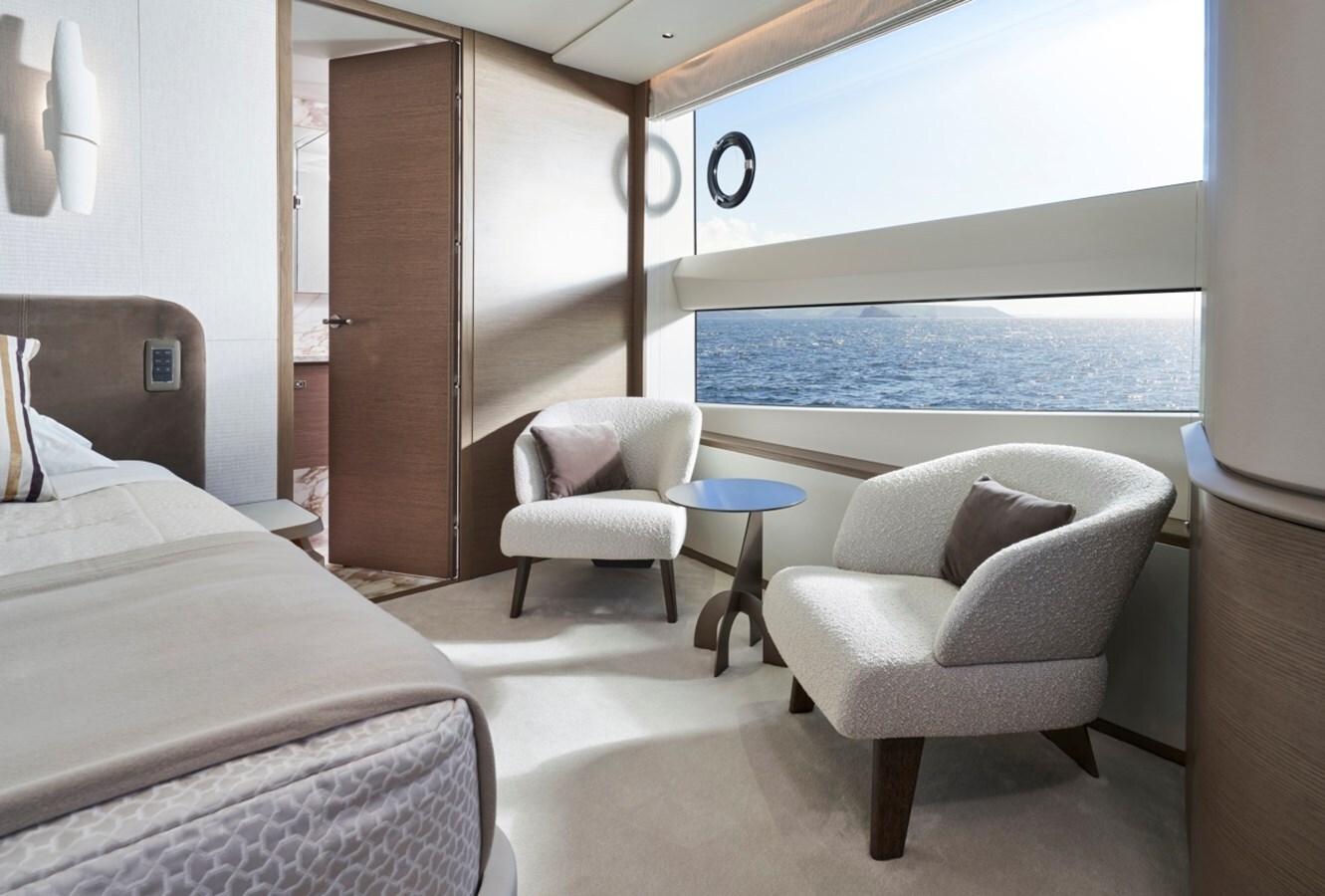 2021-princess-yachts-95-6-6c360b